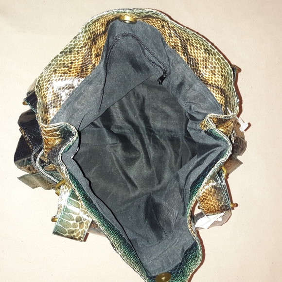 😎🐍Beautiful Snake-print Tote Bag!👜 - Picture 9 of 16